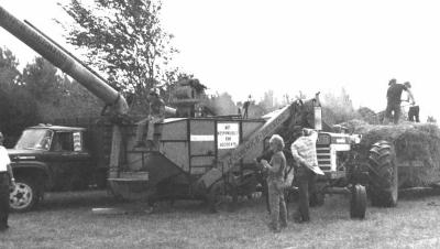 Pioneer Days, 1983 thrashing machine