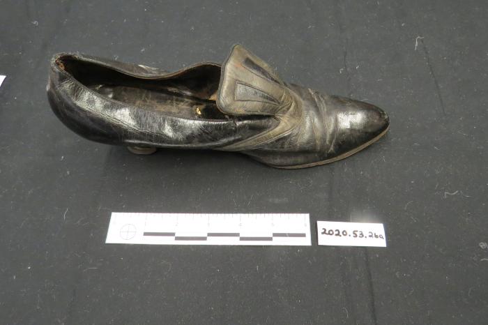 Shoe, Pump