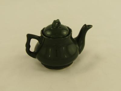 Teapot, China, Green, Columbia Hotel