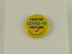 Button, Pin-back, Round, Covid-19 Vaccine 