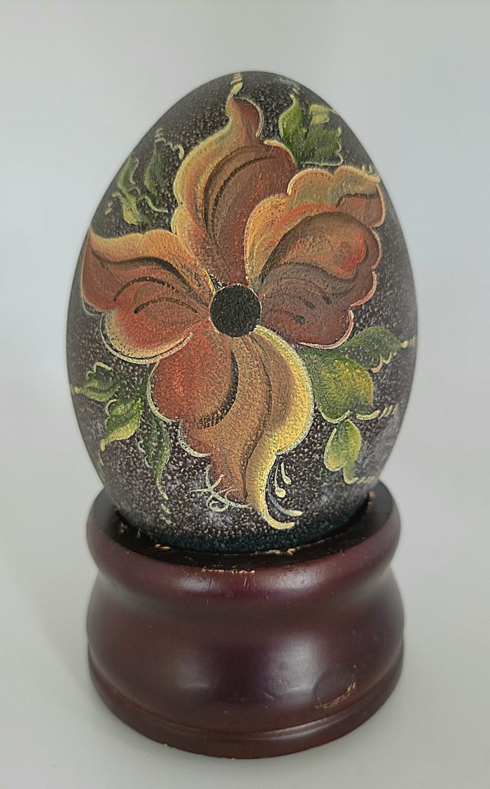 Rosemaled Ostrich Egg on Stand