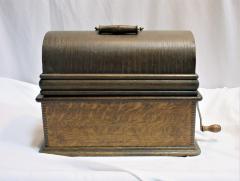 Phonograph