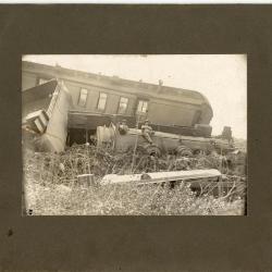 Great Northern Railroad train wreck, steam engine