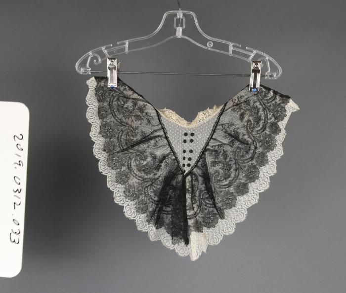 Collar