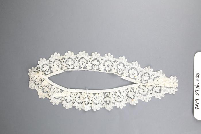 Collar