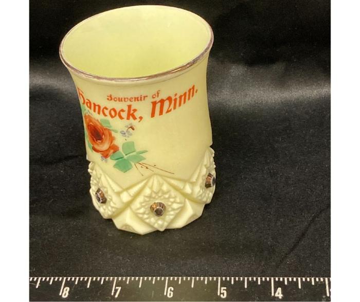 Beverage tumbler