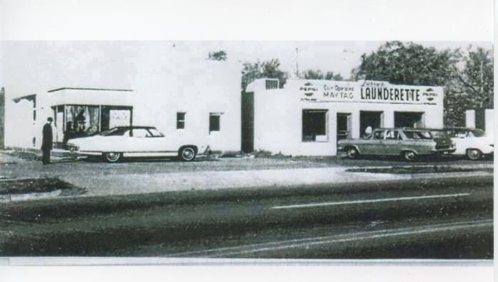 Larry's Launderette