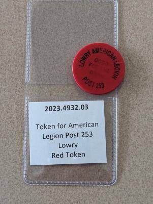 Token, Store