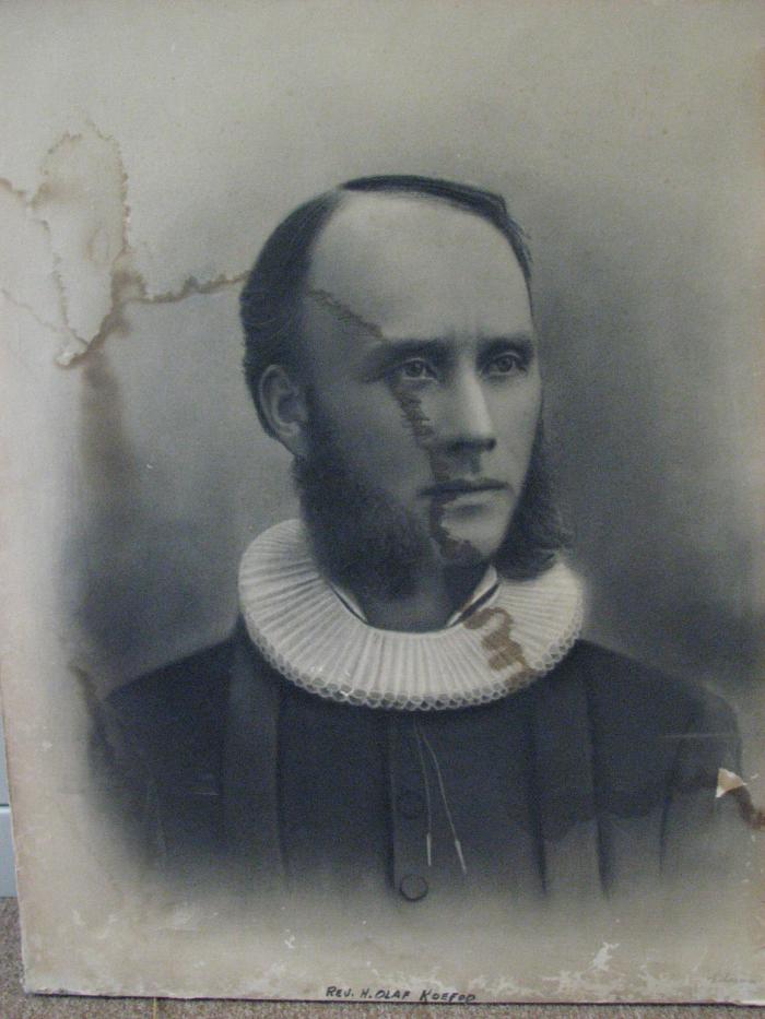 Photograph;Photograph