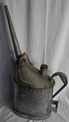 Oil Can with Detachable Spout