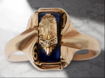 Mound High School Class Ring - 1961