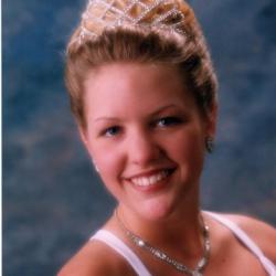 1999 Waterama Queen Katie Reichmann
