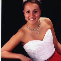 2012 Waterama Queen Tara Henrikson