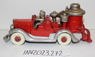 Miniature Cast-Iron Toy Fire Truck, Automobile Steam Fire Engine