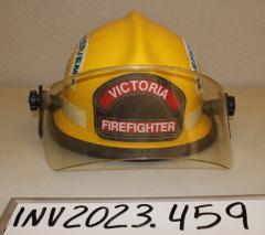 Firefighter Helmet, Victoria Firefighter (Carver County, Minnesota) 