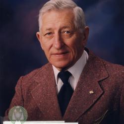 Erle Draxton