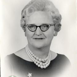Evelyn DeBoer