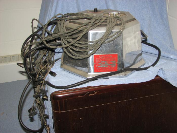 Permanent wave machine