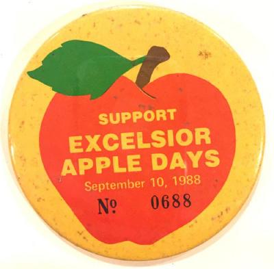 Excelsior Apple Days Button, 1988