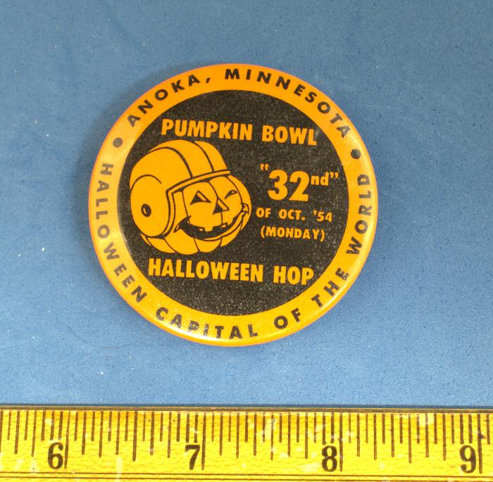 1954 Anoka Halloween Button