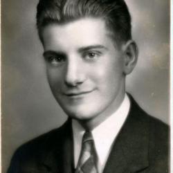 Excelsior High School Class of 1939, Thomas Pappas