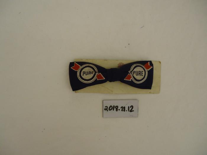 Novelty Bow Tie for Pure Oil