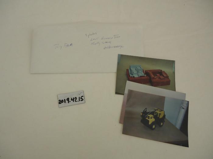 Photographs, Last Generation Mighty Crane