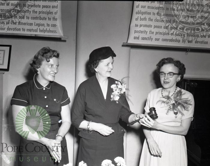 Glenwood American Legion Auxiliary, Mrs. Clifford Anton, Mrs. C. Fred Hanson, Mrs. Alfred Store