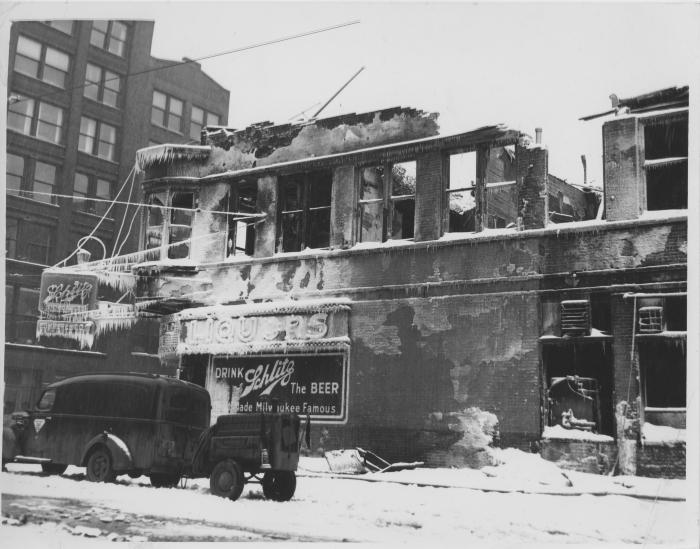 Minneapolis Fire Liquor Store Gutted