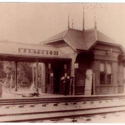 Mahtomedi train depot