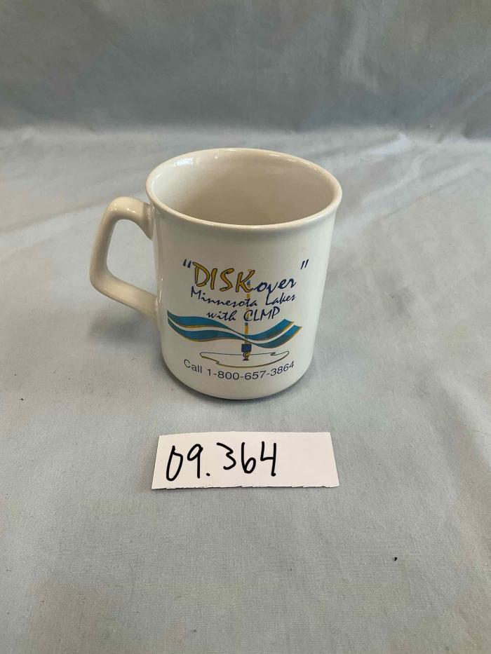 "Disk-cover" Minnesota Lakes Coffee Mug