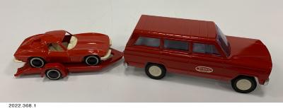 Mini Tonka Jeep Wagoneer with trailer and 1963 Corvette #80
