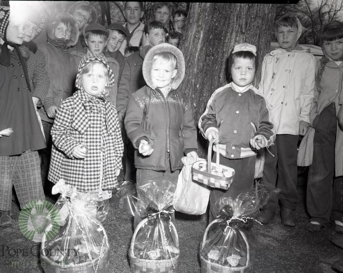 Glenwood Jaycee Easter Egg hunt winners. Glenwood, Minnesota 