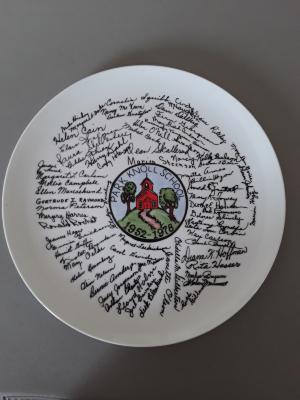 Park Knoll School 1952-1978, school staff signatures