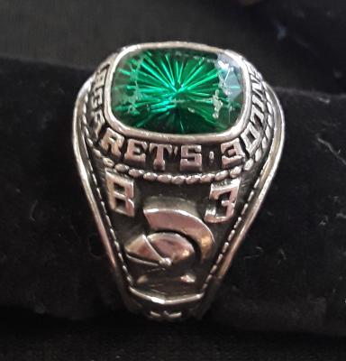 Benild St Margaret class Ring 1983