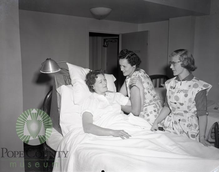 Home Nursing Training. Glenwood, Minnesota