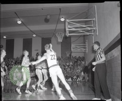 Boys High School Basketball, Glenwood, Minnesota