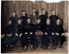 1933-34 Basketball Team