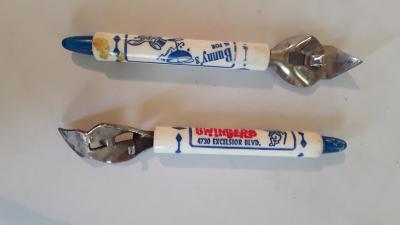bottle opener, Bunny's "Bunny's is for Swingers"
