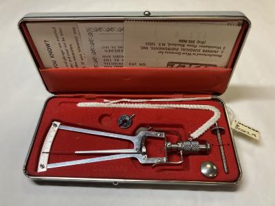 Tonometer