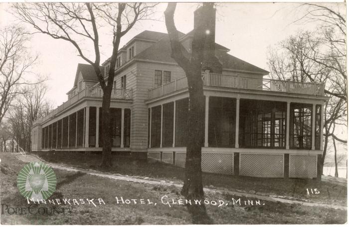 Glenwood Summer Hotel postcard