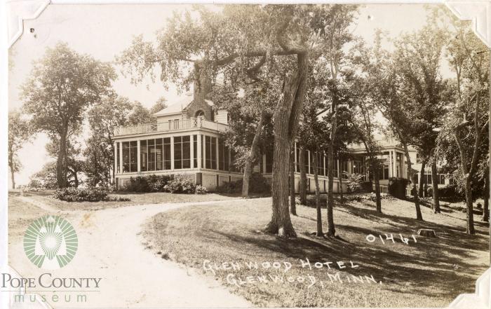 Postcard, Glenwood Summer Hotel