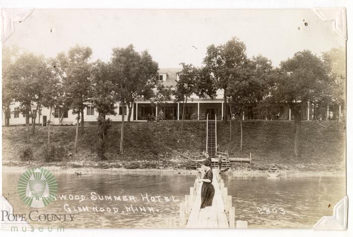 Glenwood Summer Hotel postcard