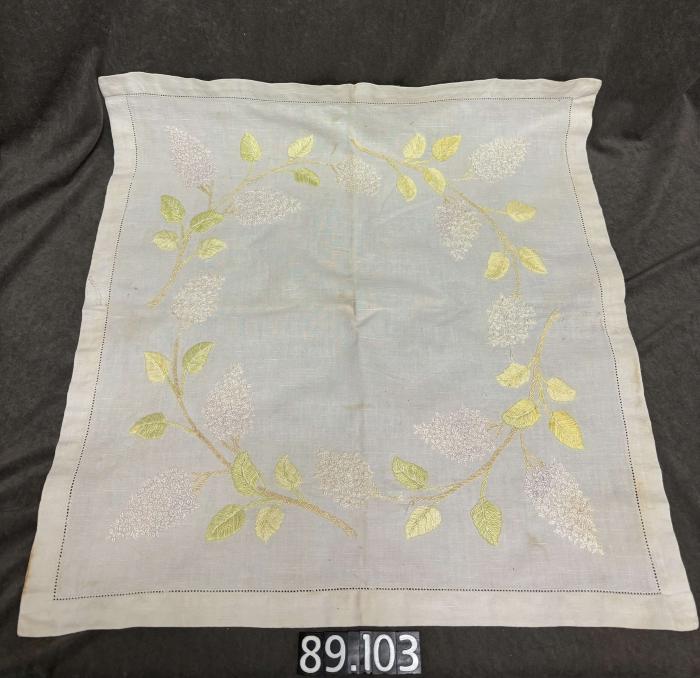 Embroidered pillow sham