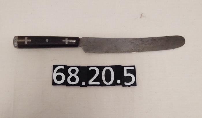 Wood handle dinner knife