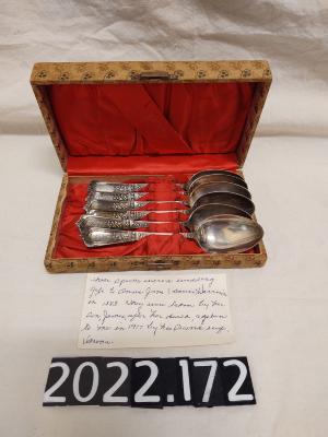 Teaspoons, six silver, Boxed gift set