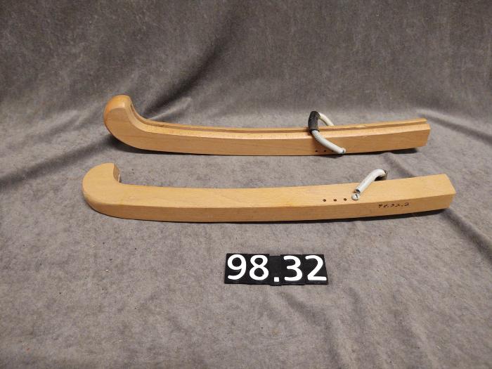Wood ice skate blade guards