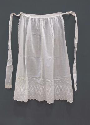 Apron, half