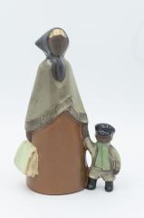 Grantofta Pottery Woman and Child: Figurine