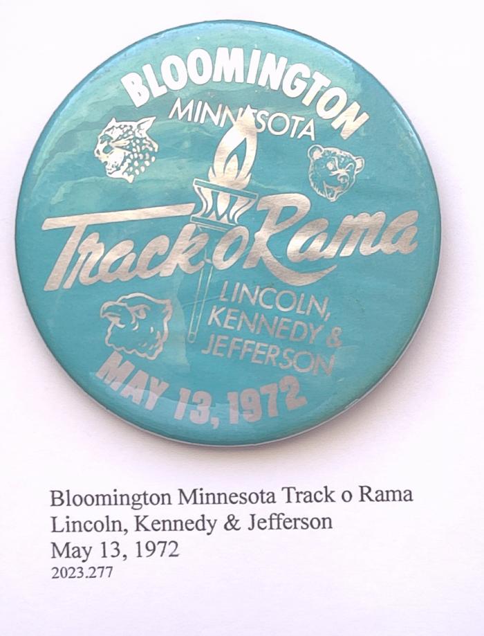 Pinback button, Track o Rama 1972